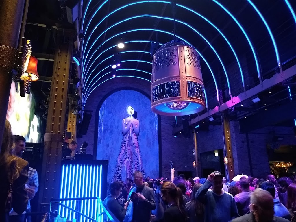 TAO Chicago | restaurant | 632 N Dearborn St, Chicago, IL 60654, USA | 2248880388 OR +1 224-888-0388