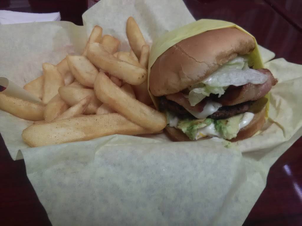 Fair Oaks Burger | restaurant | 2560 Fair Oaks Ave, Altadena, CA 91001, USA | 6263983630 OR +1 626-398-3630
