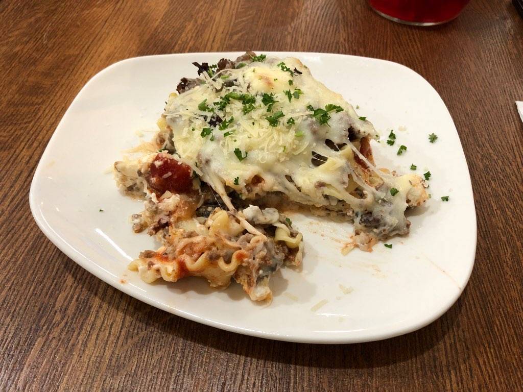 Mannys Barzzeria | restaurant | 212 2nd St, Isleton, CA 95641, USA | 9167775001 OR +1 916-777-5001