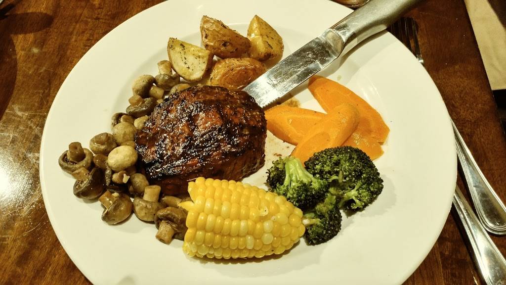 Hobarts Steakhouse | restaurant | 139 Hunter St W, Peterborough, ON K9H 2K7, Canada | 7057754000 OR +1 705-775-4000