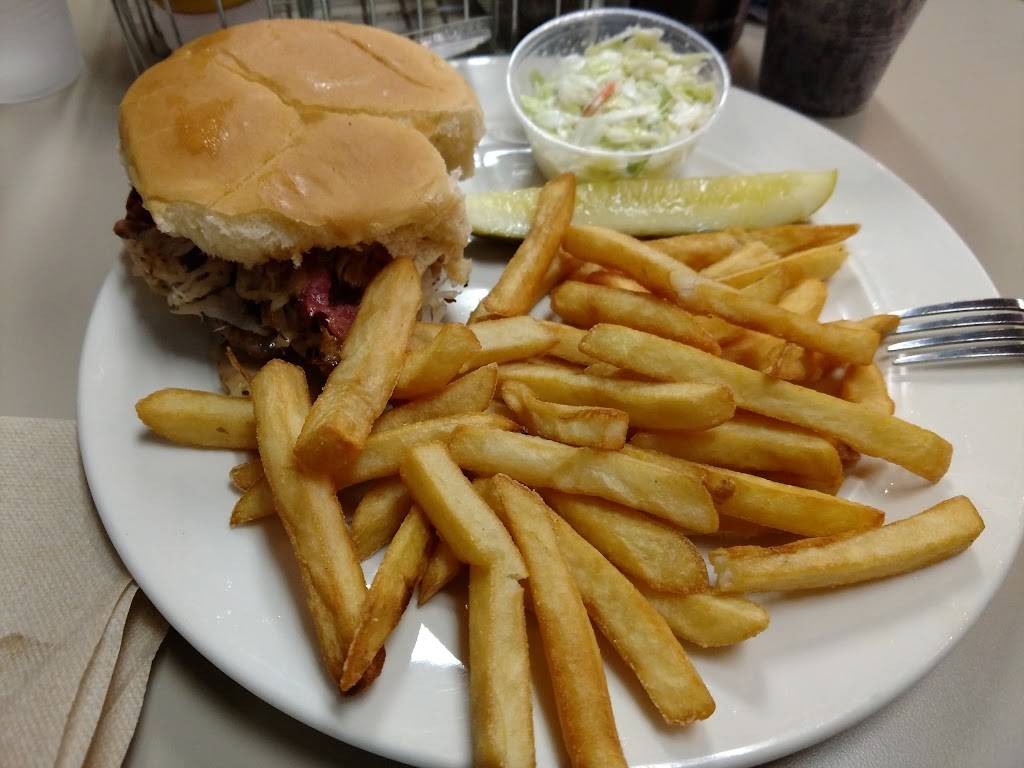 Sandwich Club | meal takeaway | 4507 Oakton St, Skokie, IL 60076, USA | 8476776020 OR +1 847-677-6020