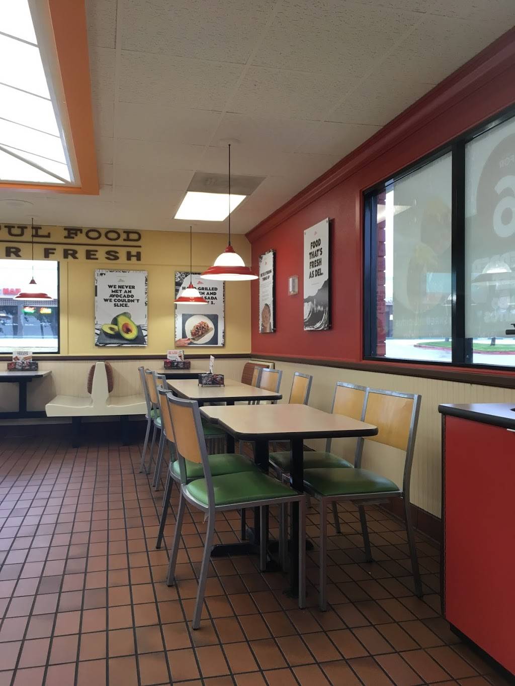 Del Taco | meal takeaway | 1653 W Foothill Blvd, Upland, CA 91786, USA | 9099203464 OR +1 909-920-3464