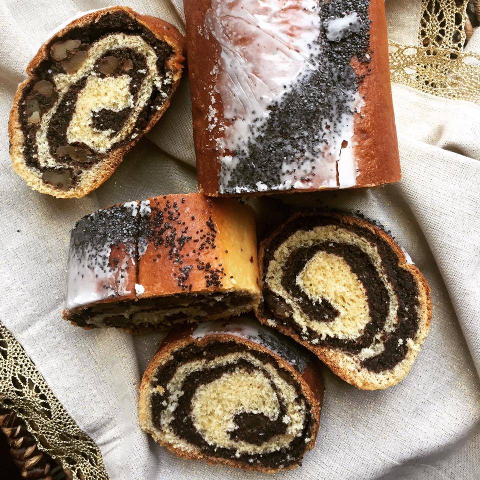 DRM European Cafe & Delicatessen | cafe | 610 E Main St, St. Charles, IL 60174, USA | 6309402882 OR +1 630-940-2882