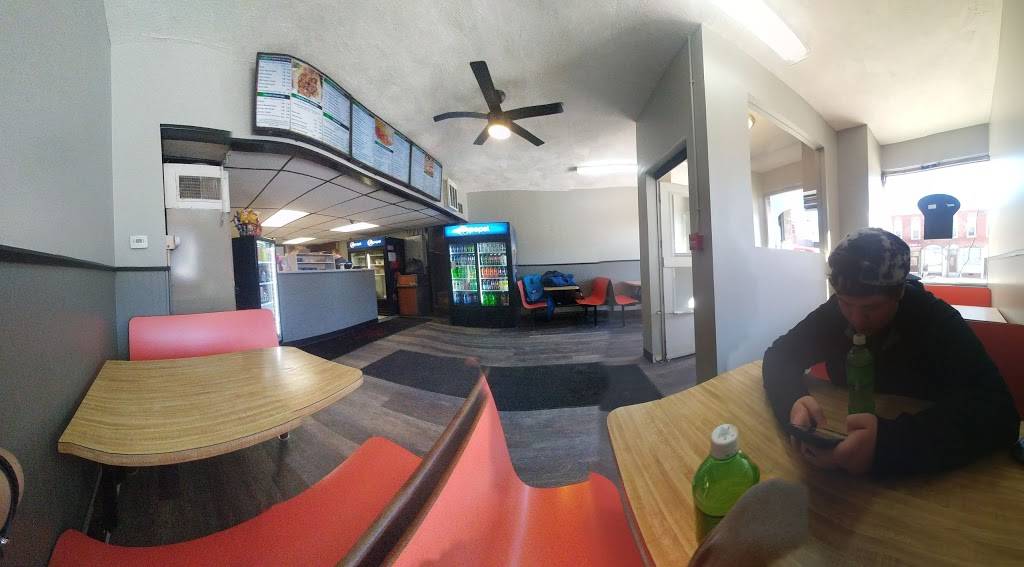 Famous Village Pizza | restaurant | 116 Main St, Pembroke, NH 03275, USA | 6034858940 OR +1 603-485-8940