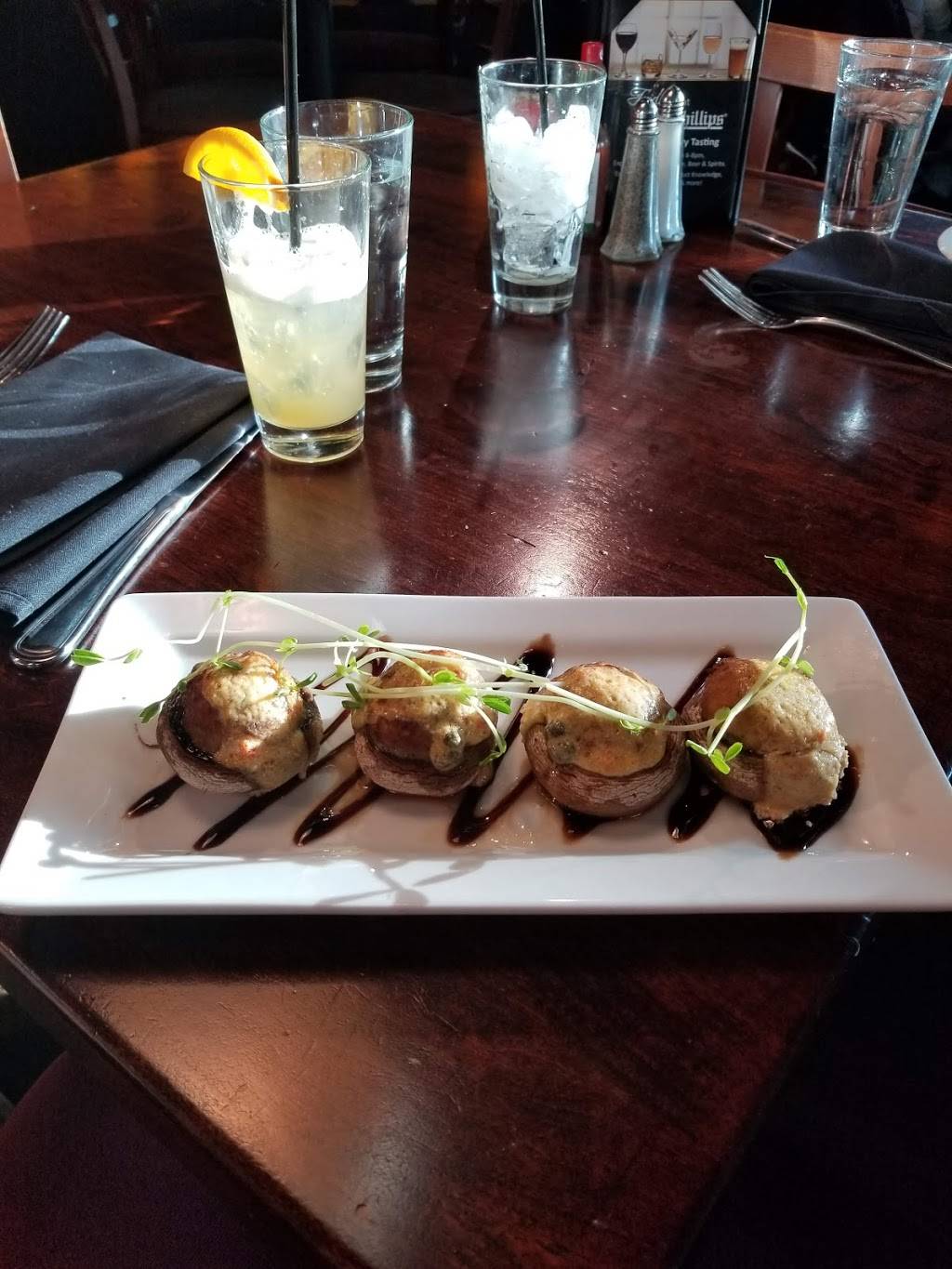 Phillips Seafood | restaurant | 1 Atlantic Ave, Atlantic City, NJ 08401, USA | 6093482273 OR +1 609-348-2273