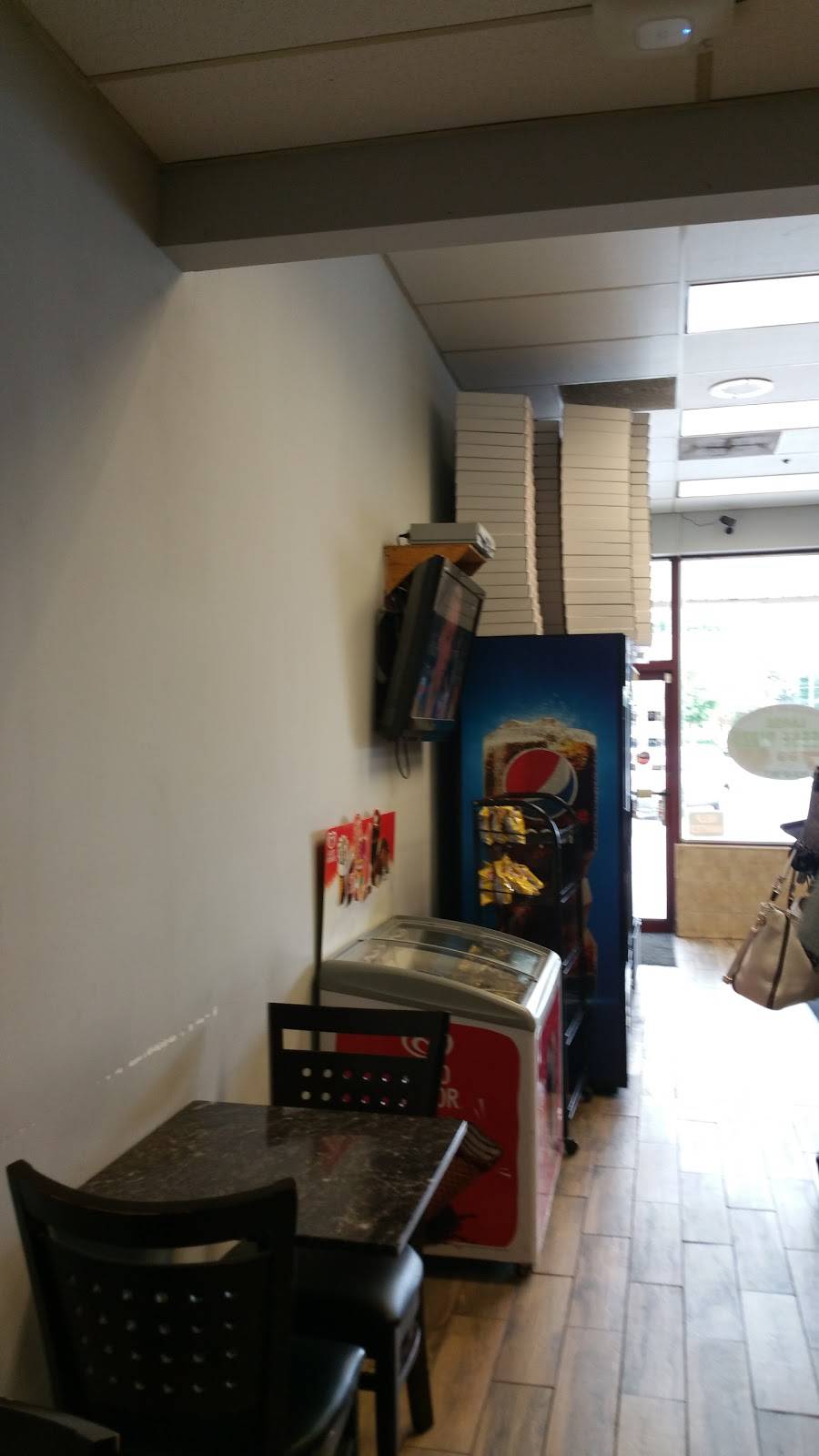 Wize Guys Pizzeria & Restaurant | restaurant | 380 W Pleasantview Ave, Hackensack, NJ 07601, USA | 2013431000 OR +1 201-343-1000