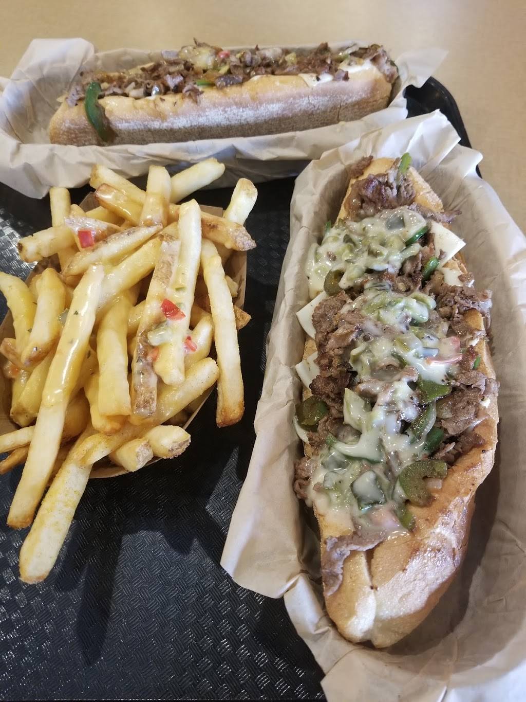 PepperJax Grill | restaurant | 2900 Trimble Rd #105, Columbia, MO 65201, USA | 5734422117 OR +1 573-442-2117