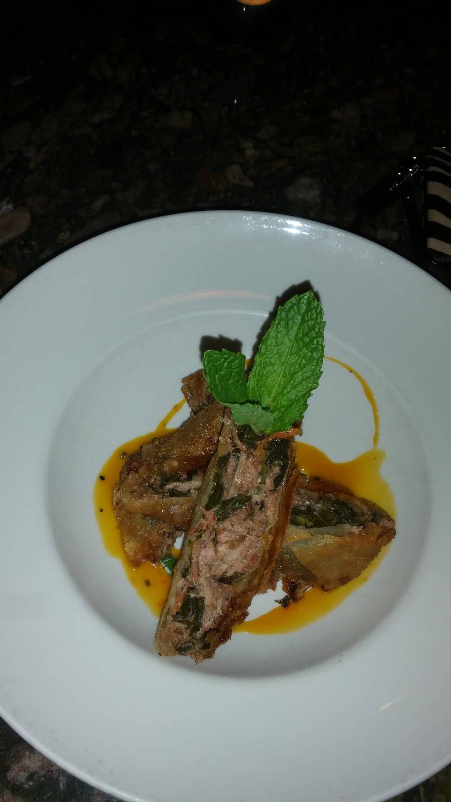 Port Land Grille | restaurant | 1908 Eastwood Rd, Wilmington, NC 28403, USA | 9102566056 OR +1 910-256-6056