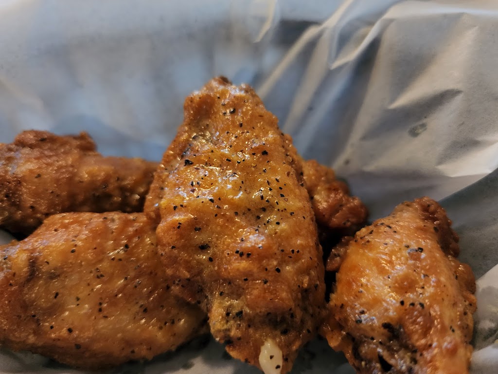 Brunos Pizza & Wings | restaurant | 133 Cook Ave, Raton, NM 87740, USA | 5754459512 OR +1 575-445-9512