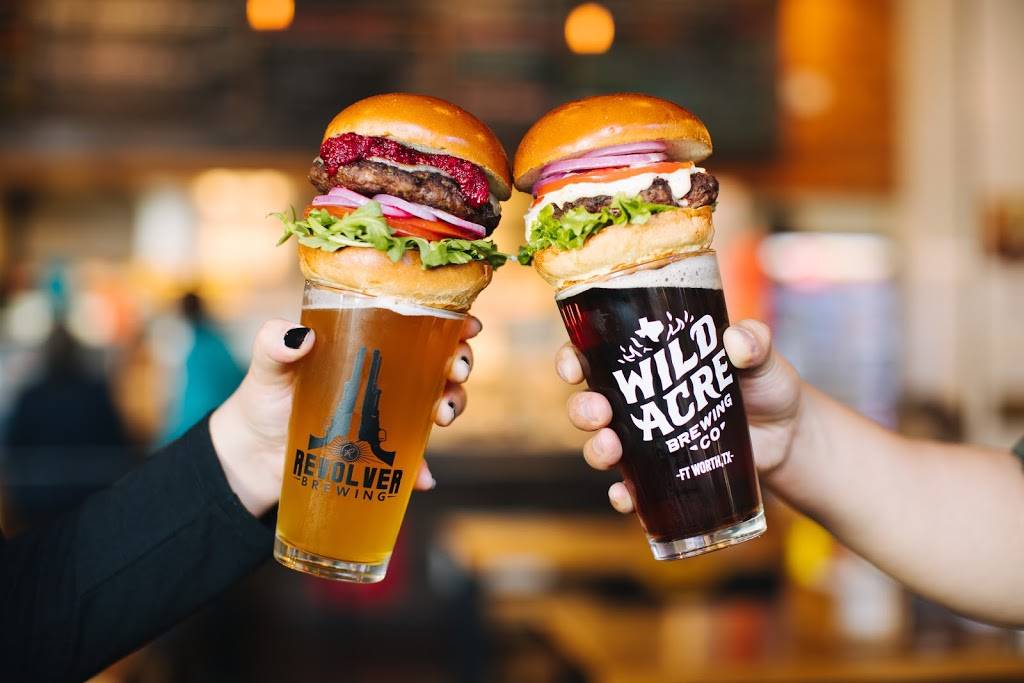 Chop House Burger | restaurant | 300 Throckmorton St, Fort Worth, TX 76102, USA | 6823128477 OR +1 682-312-8477