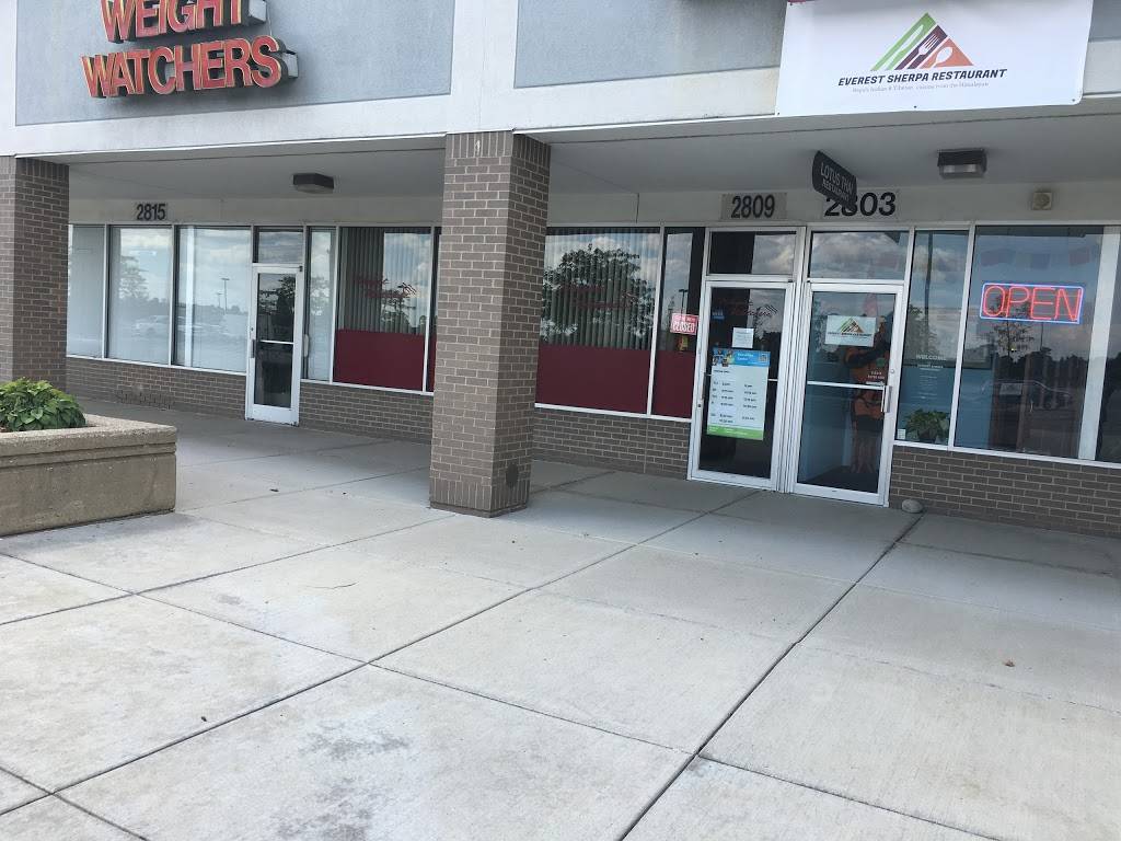 Everest Sherpa Restaurant | restaurant | 2803 Oak Valley Dr, Ann Arbor, MI 48103, USA | 7349975490 OR +1 734-997-5490