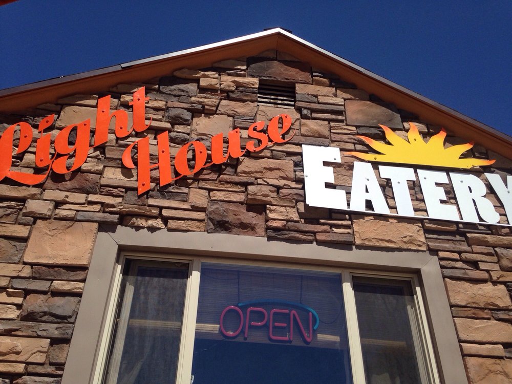 Light House Eatery | restaurant | 1047 N 1st St, Montrose, CO 81401, USA | 9709644424 OR +1 970-964-4424