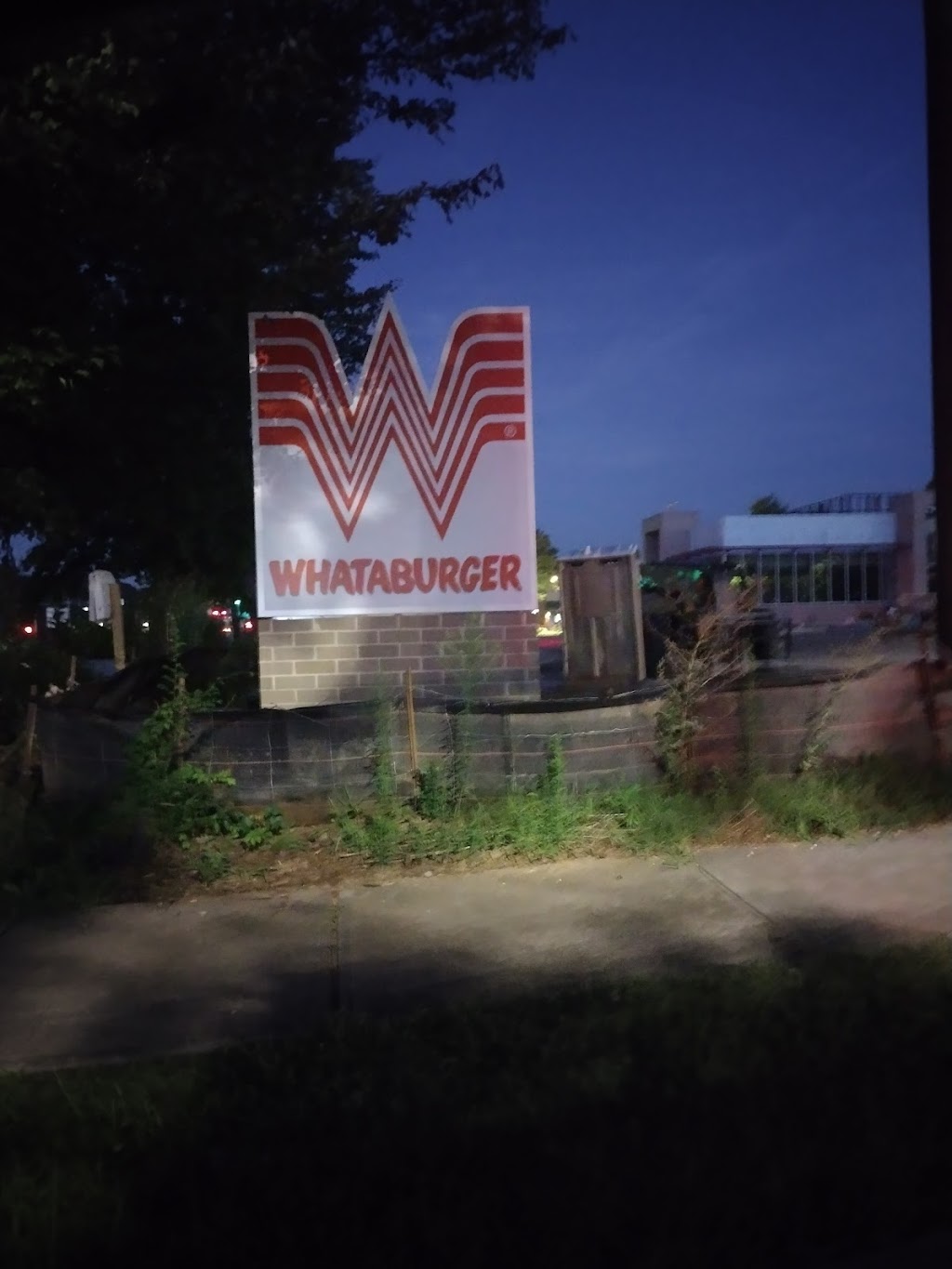 Whataburger | restaurant | 705 Townpark Ln, Kennesaw, GA 30144, USA | 8006287437 OR +1 800-628-7437
