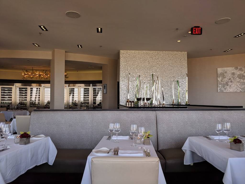 Nikolais Roof | restaurant | Hilton Atlanta, 255 Courtland St NE, Atlanta, GA 30303, USA | 4042216362 OR +1 404-221-6362