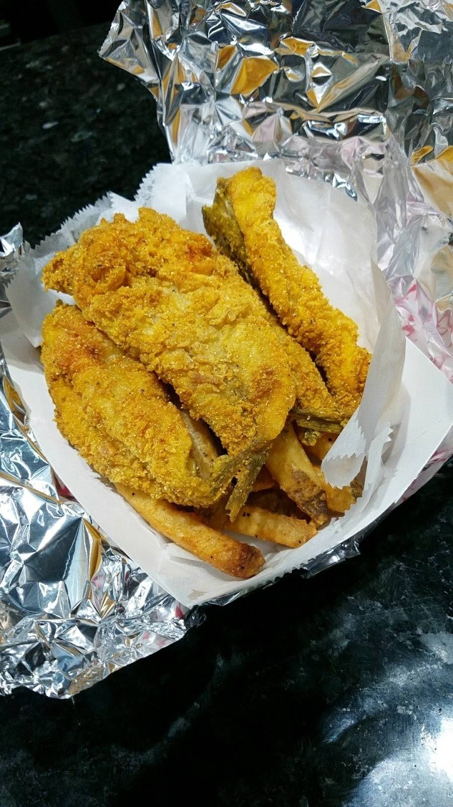 LightHouse | restaurant | 2451 Frederick Douglass Blvd, New York, NY 10027, USA | 2122032241 OR +1 212-203-2241