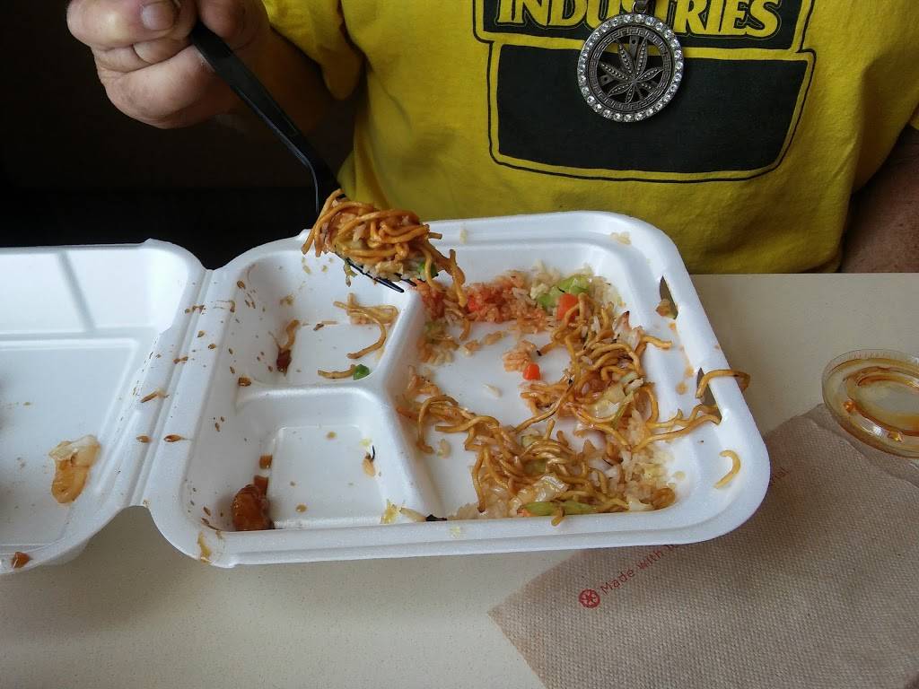 Panda Express | restaurant | 1840 N Perris Blvd, Perris, CA 92571, USA | 9514900718 OR +1 951-490-0718