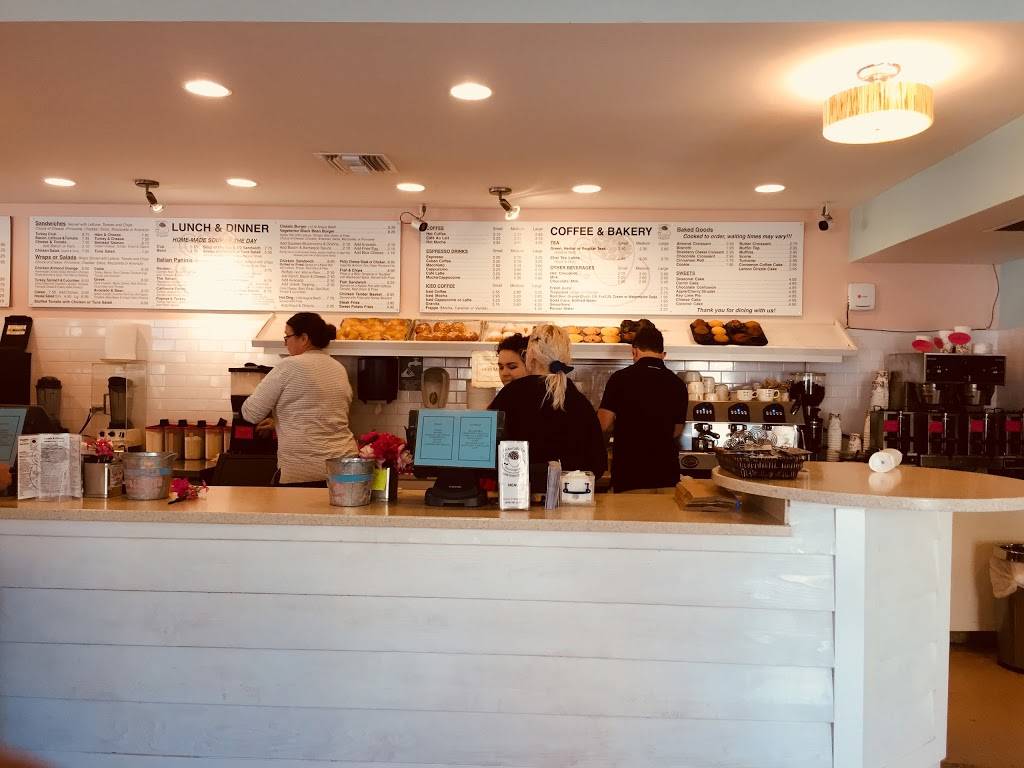 5th Avenue Coffee Co & 6th Street Diner | restaurant | 599 5th Ave S, Naples, FL 34102, USA | 2392615757 OR +1 239-261-5757