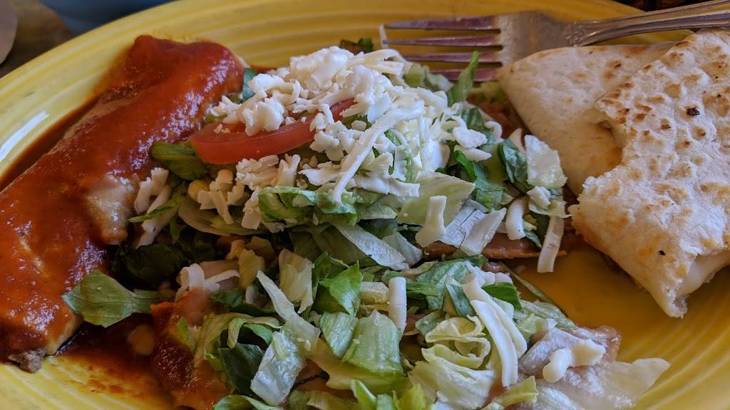 La Hacienda | restaurant | 927 N Rte 49, Casey, IL 62420, USA | 2179322974 OR +1 217-932-2974