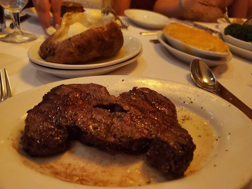 Ruths Chris Steak House | restaurant | 7501 W Sand Lake Rd, Orlando, FL 32819, USA | 4072263900 OR +1 407-226-3900