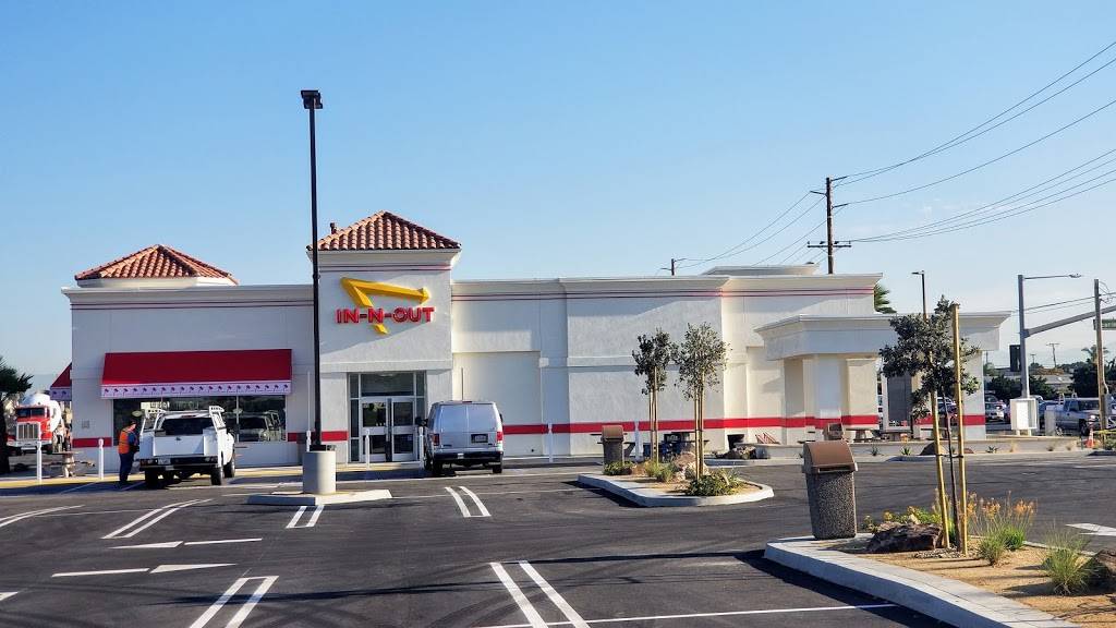 In-N-Out Burger | restaurant | 12975 Beach Blvd, Stanton, CA 90680, USA | 8007861000 OR +1 800-786-1000