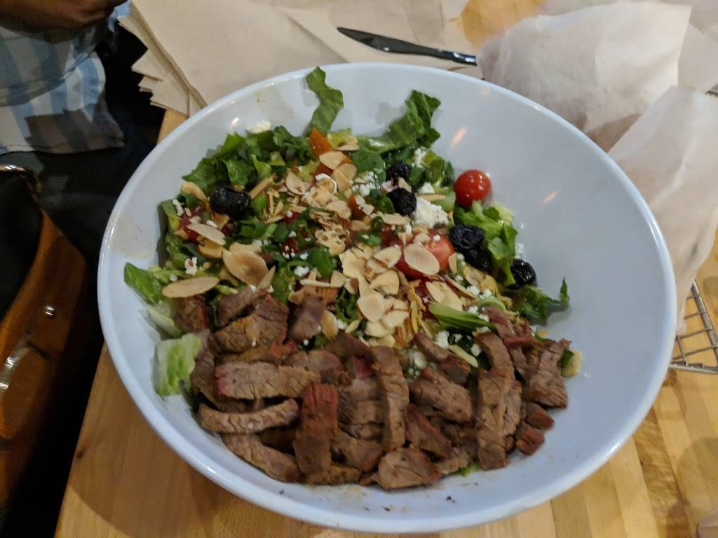 Cubbys | restaurant | 3700 N Thanksgiving Way d, Lehi, UT 84043, USA | 8017668100 OR +1 801-766-8100