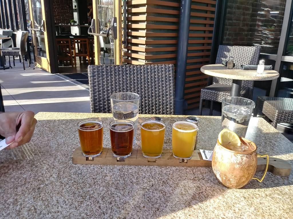 La Salles | restaurant | 229 Broadway St, Chico, CA 95928, USA | 5304877207 OR +1 530-487-7207