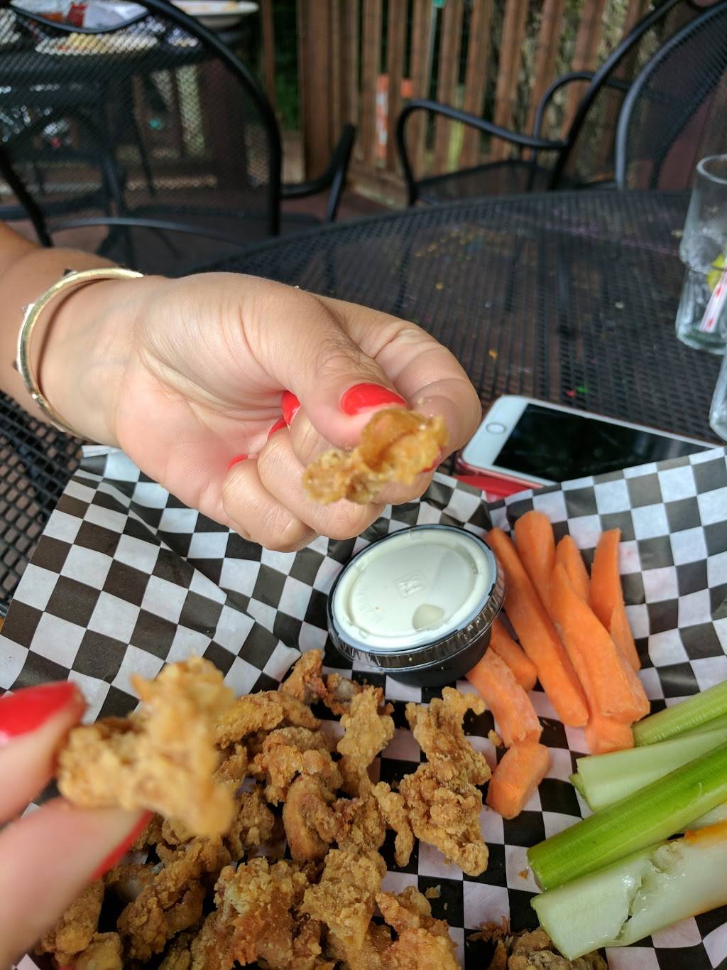 Friday Friends | restaurant | 315 Sanford Dr, Morganton, NC 28655, USA | 8284303024 OR +1 828-430-3024