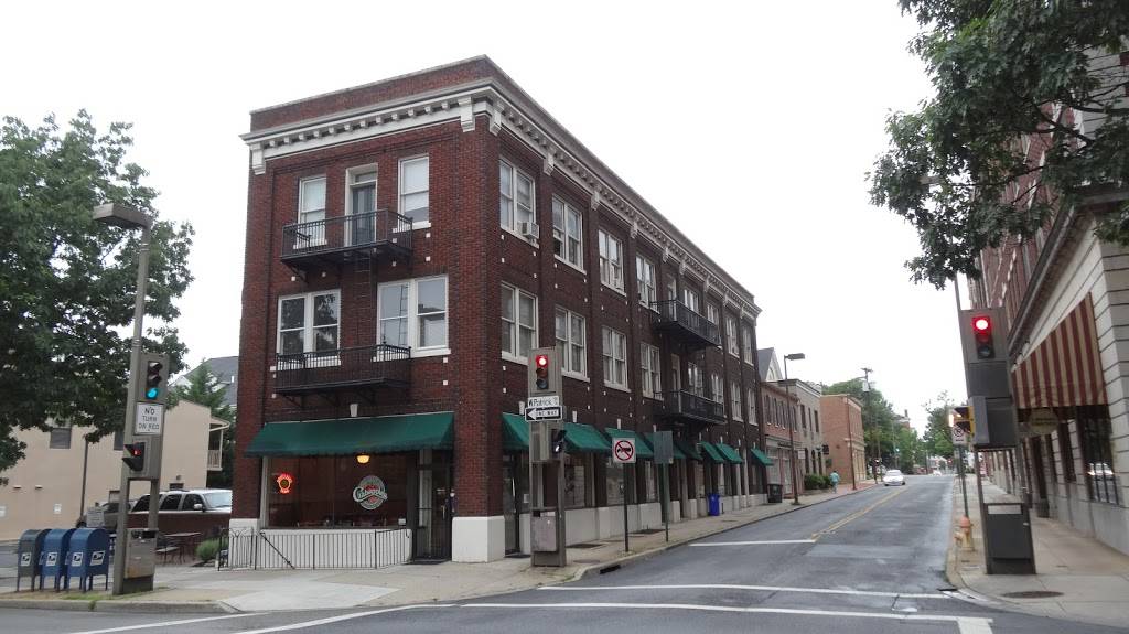 Crabapples New York Delicatessen | meal takeaway | 101 W Patrick St, Frederick, MD 21701, USA | 3016940208 OR +1 301-694-0208