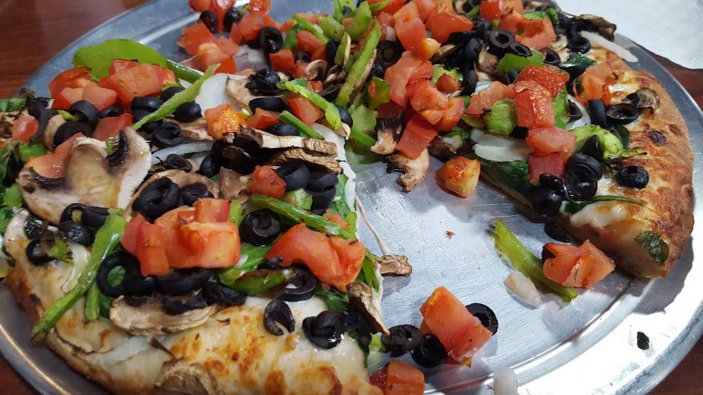 Tonys Pizza | restaurant | 6417 Ming Ave, Bakersfield, CA 93309, USA | 6613969608 OR +1 661-396-9608