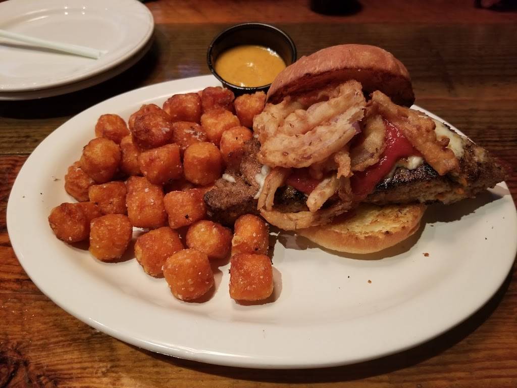 Toast, New American Gastropub at The Village | restaurant | 7007 Three Chopt Rd, Richmond, VA 23226, USA | 8045254525 OR +1 804-525-4525