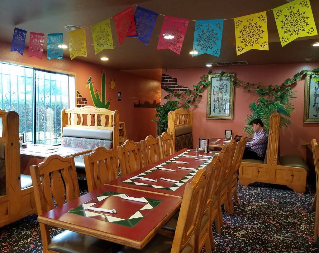 Fiesta Jalisco Mexican Restaurant | restaurant | 10893 Rhody Dr, Port Hadlock-Irondale, WA 98339, USA | 3603855285 OR +1 360-385-5285