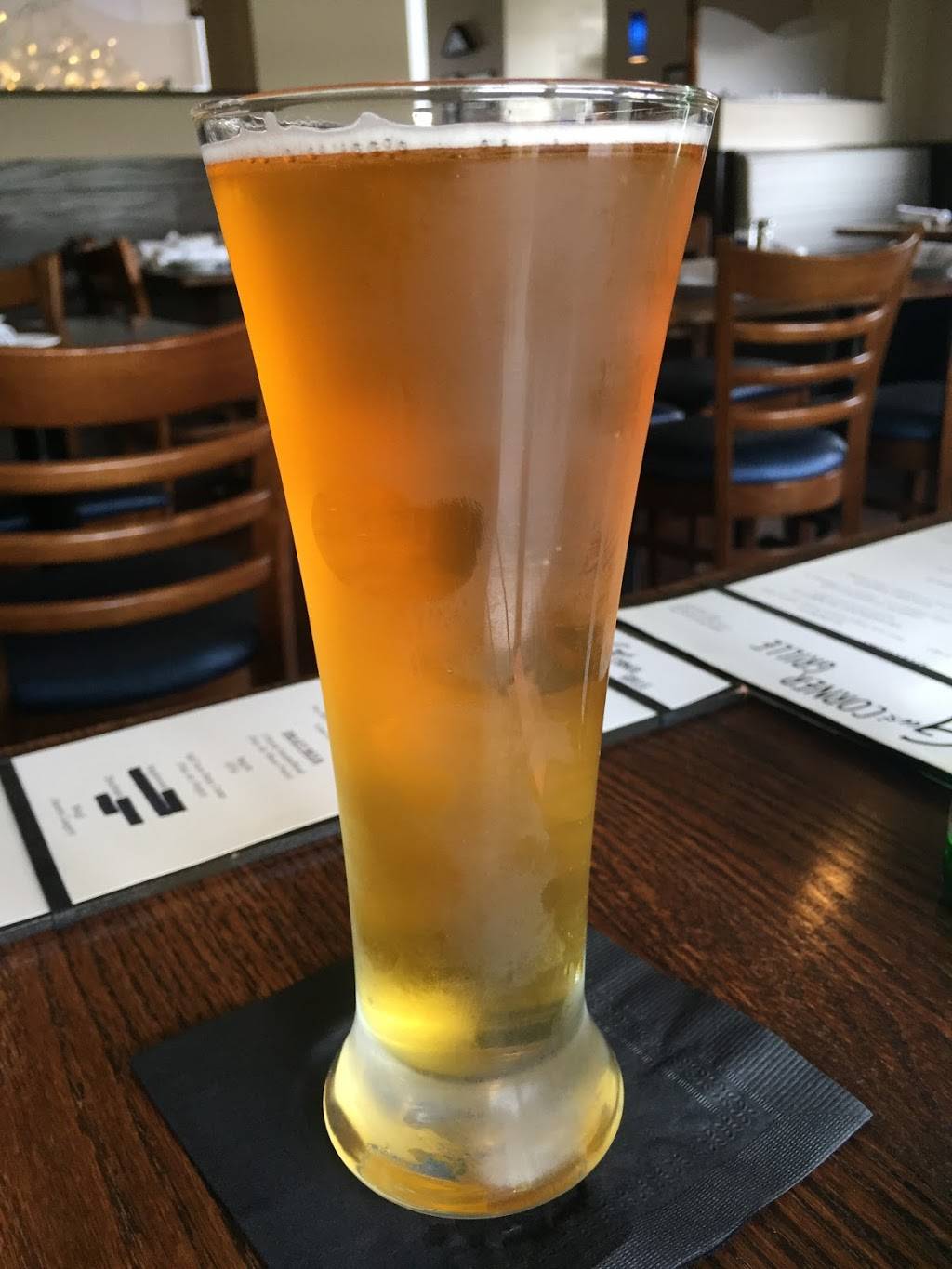 Gus Corner Grille | restaurant | 28800 Waukegan Rd, Lake Bluff, IL 60044, USA | 8476044351 OR +1 847-604-4351