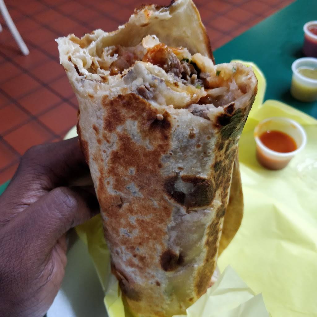 Alberts Mexican Food | restaurant | 6915 Santa Fe Ave, Huntington Park, CA 90255, USA | 3235888890 OR +1 323-588-8890