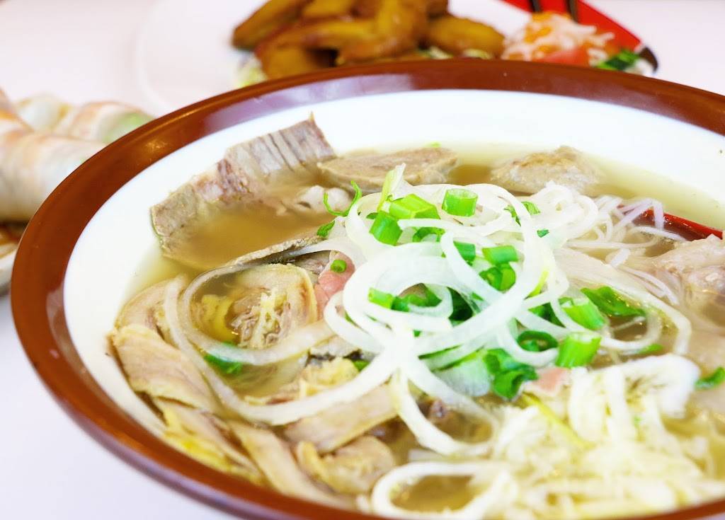 Pho Aimie | restaurant | 2696 W Ann Rd #101, North Las Vegas, NV 89031, USA | 7025228988 OR +1 702-522-8988
