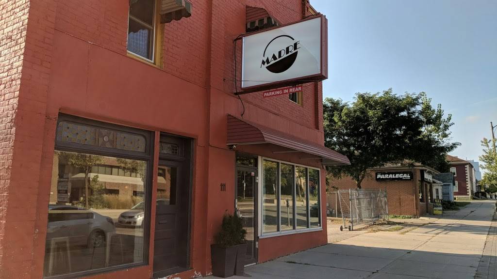 Pizzeria Madre | restaurant | 111 Wellington St, London, ON N6B 2K5, Canada | 5194324333 OR +1 519-432-4333