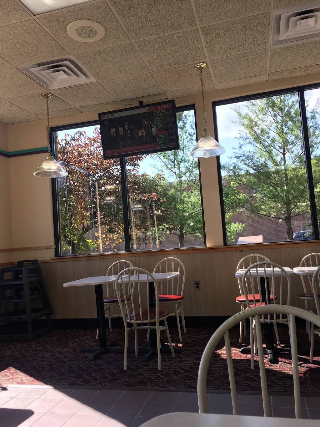 Wendys | restaurant | 7905 Ritchie Hwy, Glen Burnie, MD 21061, USA | 4107877066 OR +1 410-787-7066