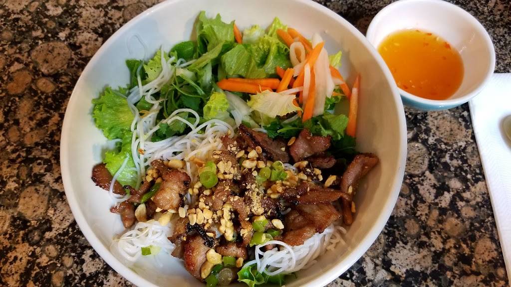 Hanoi Kitchen | restaurant | 7925 NE Glisan St, Portland, OR 97213, USA | 5032521300 OR +1 503-252-1300