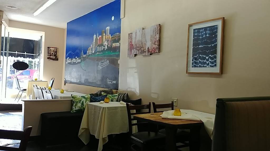 Evergreen Grill | restaurant | 302 S Main St, Memphis, TN 38103, USA | 9012758900 OR +1 901-275-8900