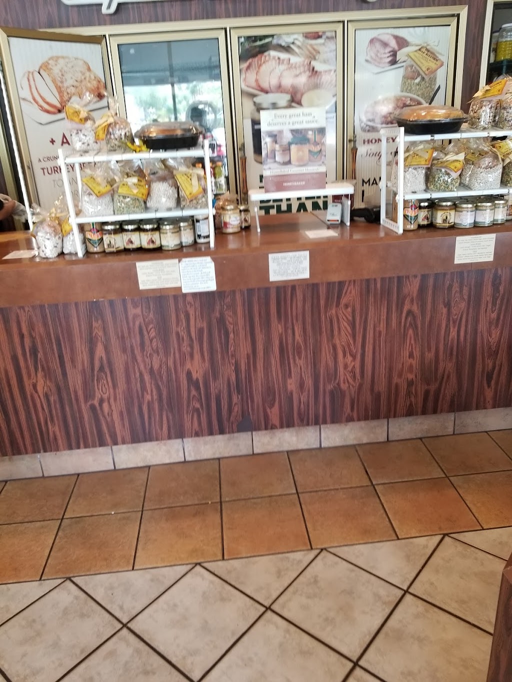 The Honey Baked Ham Company | restaurant | 71634 CA-111, Rancho Mirage, CA 92270, USA | 7603463894 OR +1 760-346-3894