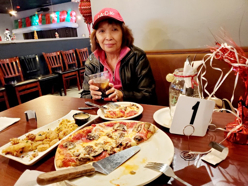 Bar Forno | restaurant | 30610 Lakeshore Blvd, Willowick, OH 44095, USA | 4408334064 OR +1 440-833-4064