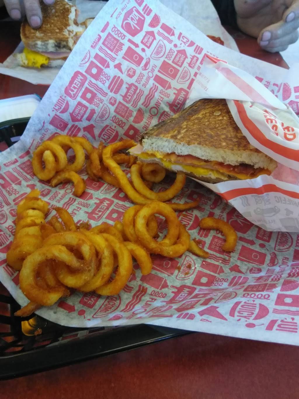 Jack in the Box | restaurant | 4015 Bobtown Rd, Garland, TX 75043, USA | 9723034304 OR +1 972-303-4304