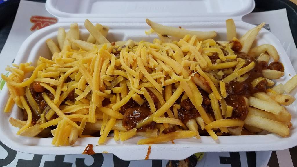 Wienerschnitzel | restaurant | 411 N Capitol Ave, San Jose, CA 95133, USA | 4089239492 OR +1 408-923-9492