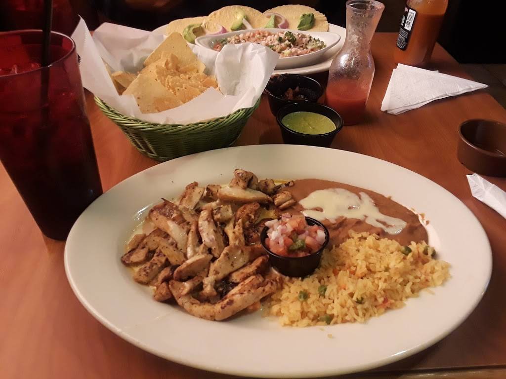 Cielito Lindo Mexican Grill | restaurant | 25375 LA-1, Plaquemine, LA 70764, USA | 2256598850 OR +1 225-659-8850