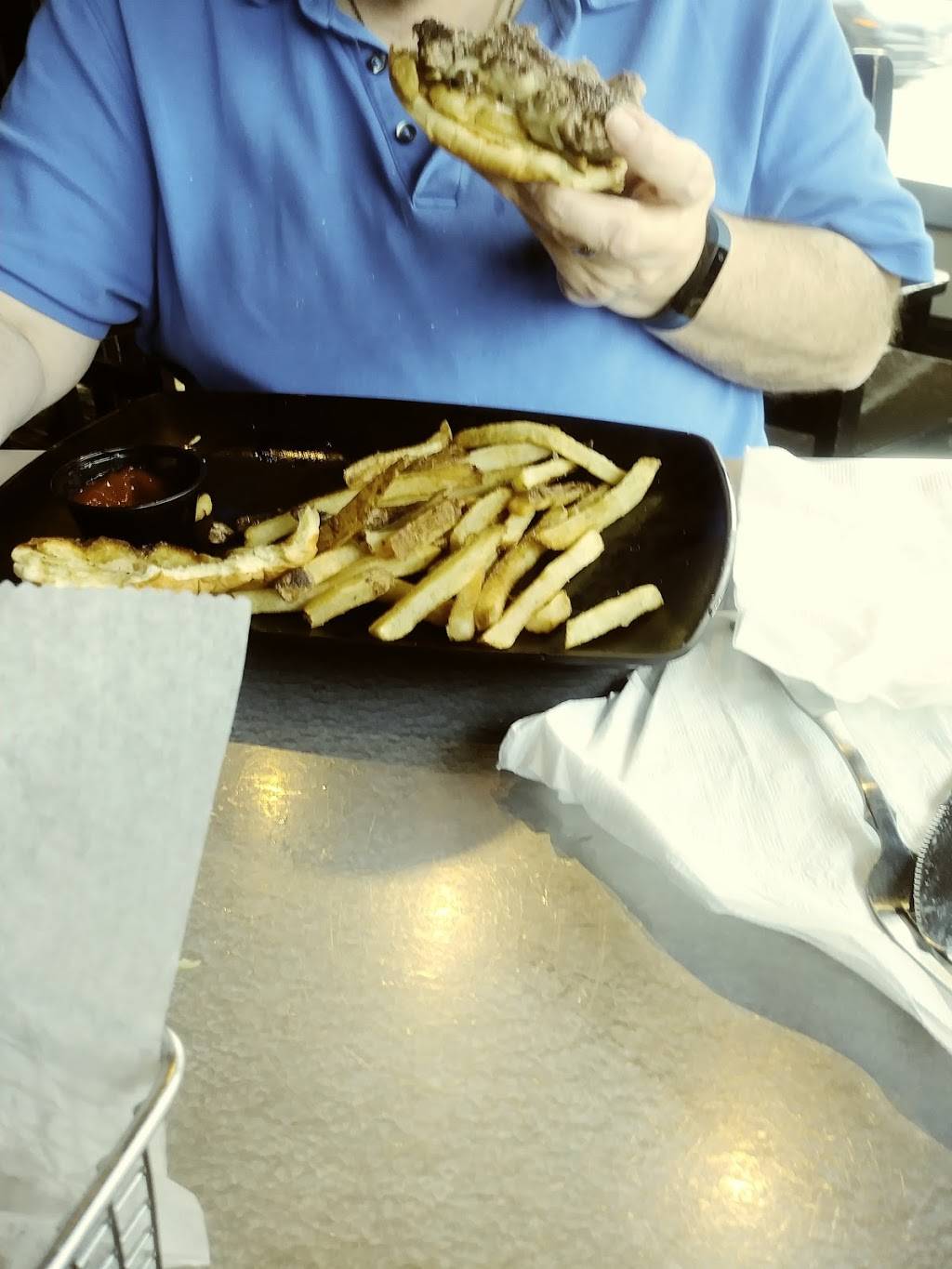 Two Bucks Lakewood | restaurant | 15609 Madison Ave, Lakewood, OH 44107, USA | 2165055599 OR +1 216-505-5599