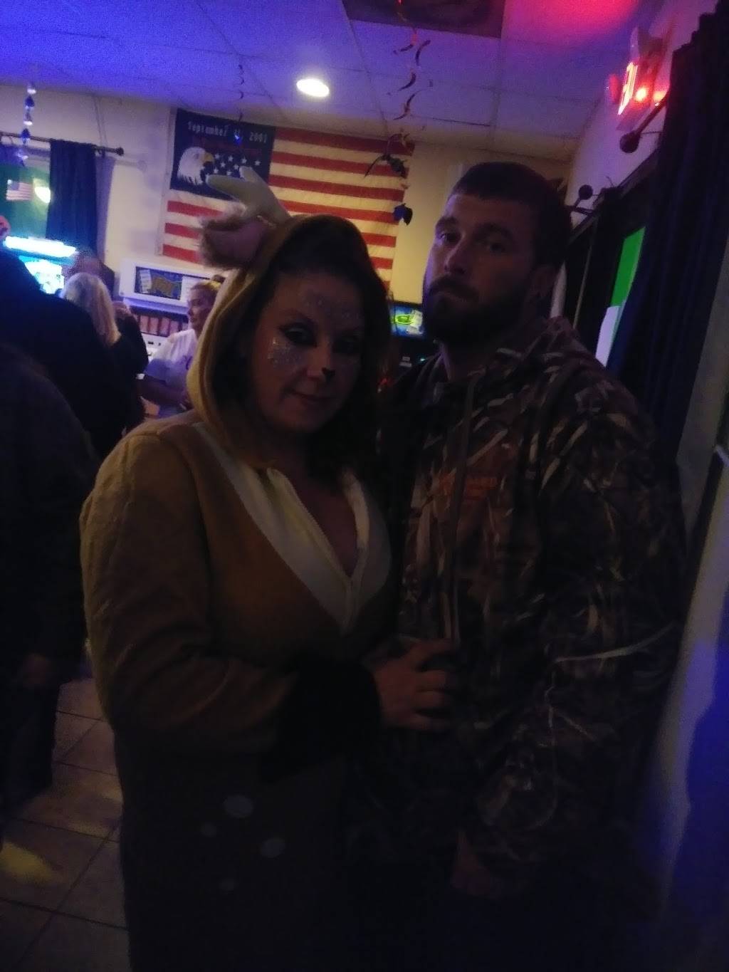 Eagles Lakeside | restaurant | 3008 Lincoln Ave, Richmond, VA 23228, USA | 8042641471 OR +1 804-264-1471