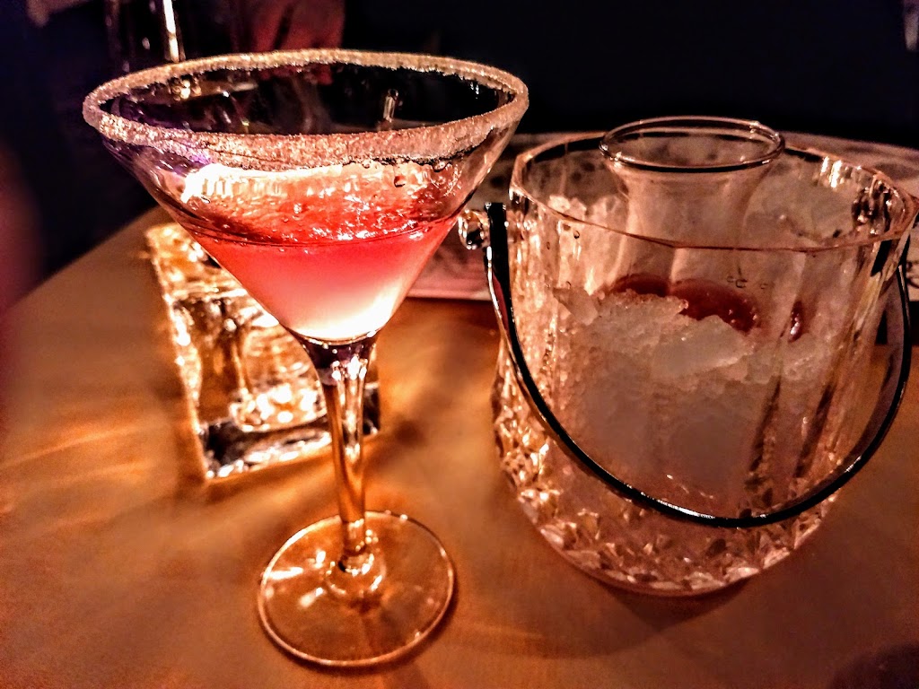 Hugos Cellar | restaurant | 202 Fremont Street Experience, Las Vegas, NV 89101, USA | 7023854011 OR +1 702-385-4011