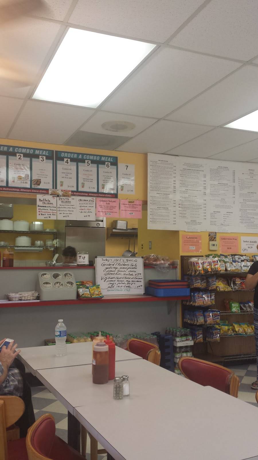 Chefs Cafe | restaurant | 3957 Pender Dr # 105, Fairfax, VA 22030, USA | 7036912468 OR +1 703-691-2468