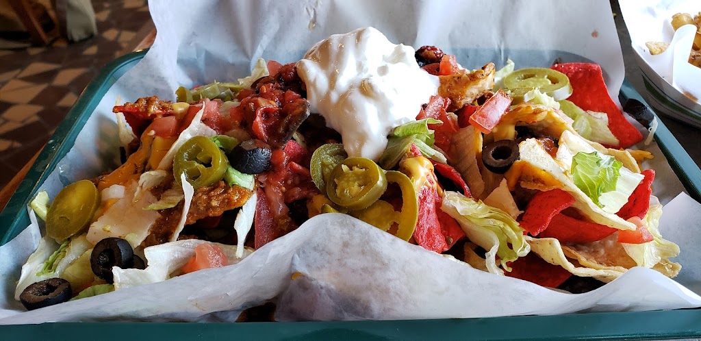 Sharkys Bar and Grill | restaurant | 3557 Cedar Island Rd, Cedar Island, NC 28520, USA | 2525159442 OR +1 252-515-9442