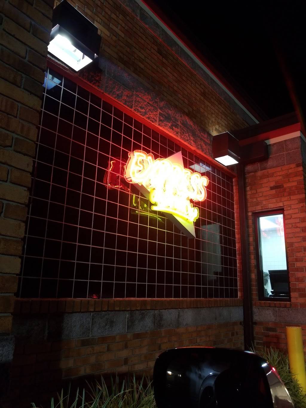 Wendys | restaurant | 1001 Flagship Dr, Kingsport, TN 37663, USA | 4233231708 OR +1 423-323-1708