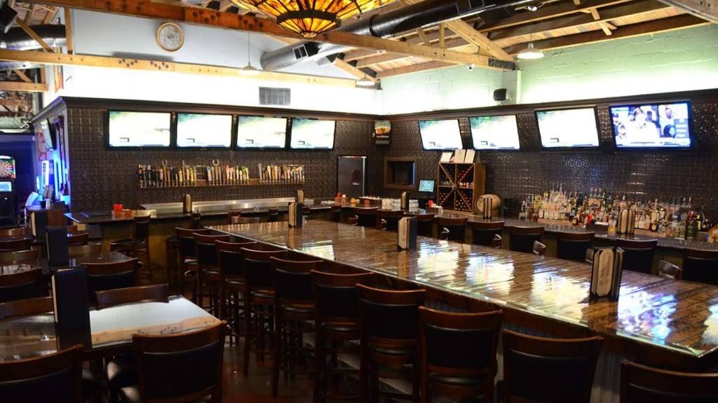 Hoppy Pig | restaurant | 135 N Kinzie Ave, Bradley, IL 60915, USA | 8156143134 OR +1 815-614-3134